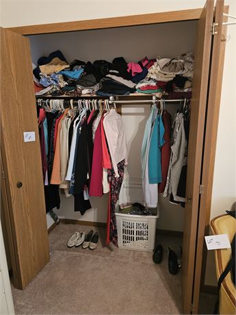 Ladies Closet Cleanout : Different Makers & Seasons + Shoes