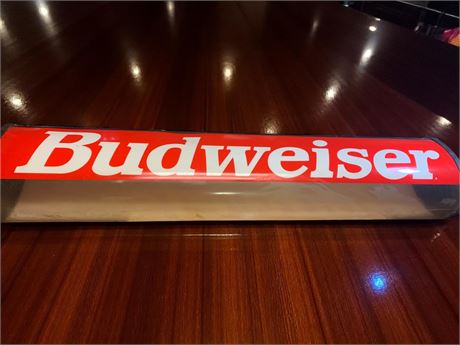 Budweiser Light Up Beer Advertising Beer Sign (Vintage)