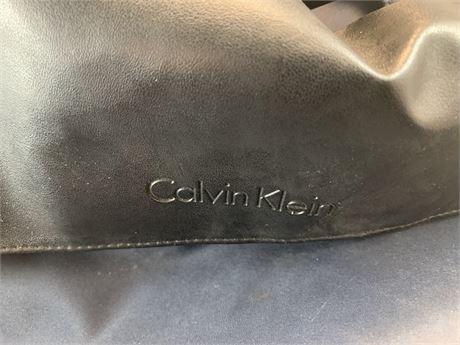 Vintage Calvin Klein Black Zip-Up Duffle Carry-On Bag Handles Adjustable Strap