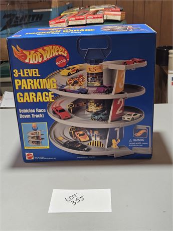 Hotwheels 3-Level Parking Garage NEW IN BOX