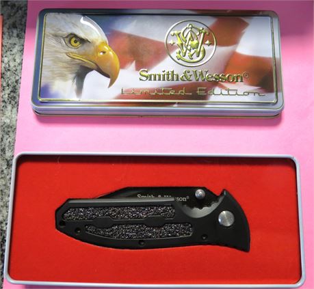 Smith And Wesson Limited Edition Pocket Knife