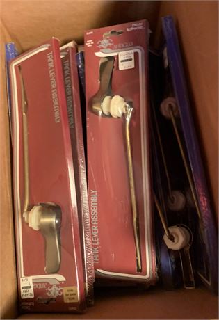 Sirra Oak & Franklin Brass Toilet Tank Levers