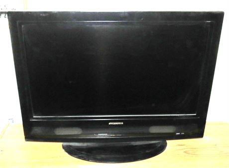 Sylvania 32" TV