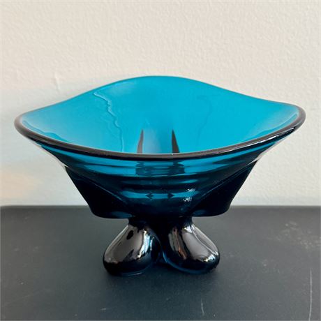 Mid-Century Modern Viking Glass Bluenique 3 Footed Triangle Bowl