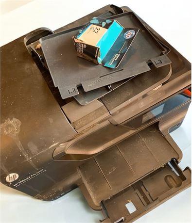HP OfficeJet Pro 8600 Printer In Black With Ink Cartridge
