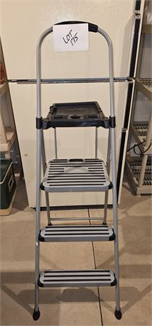 Cosco 3 Step All Steel Ladder With Work Tray
