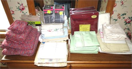 Linens: Full SIze Sheet Sets