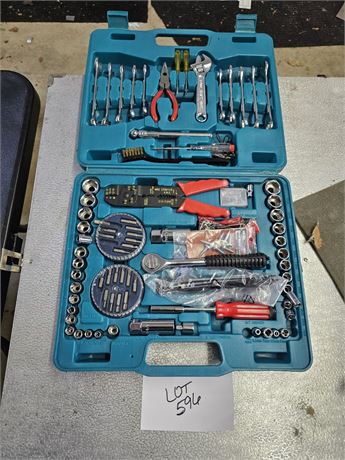 Hardware Machinery Tool Kit With Case