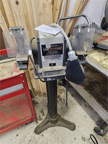 Craftsman 1/2 HP Grinder On Stand