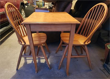 Table and 2 Chairs