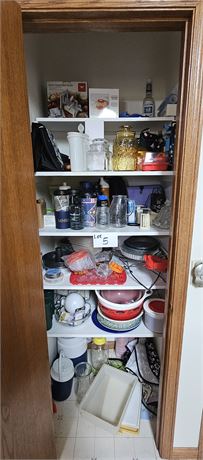 Closet Cleanout- Bakeware, Coolers, Travel Mugs & More