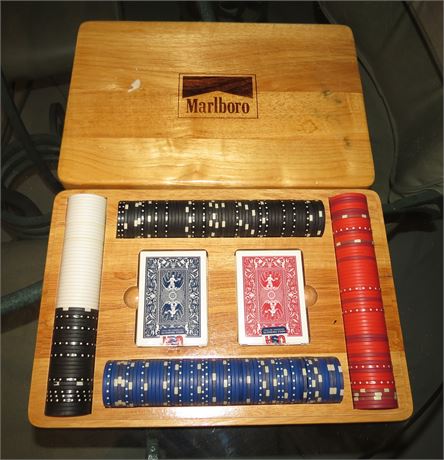 Marlboro Poker Set