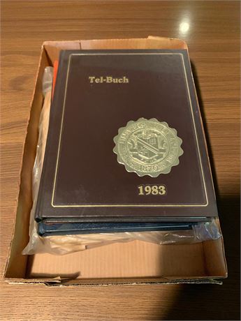 Vintage University of Akron Tel-Buch 1983 Yearbook Lot of 2