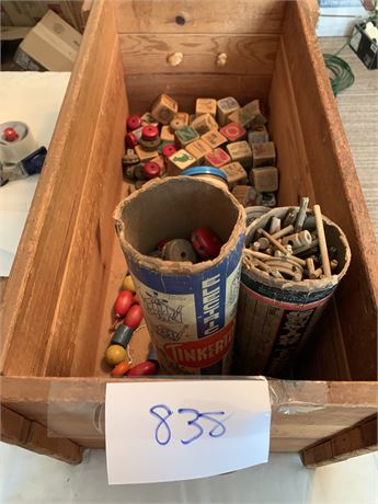 Wooden Toy Box Wooden Blocks And Wood Tinker Toys Lot