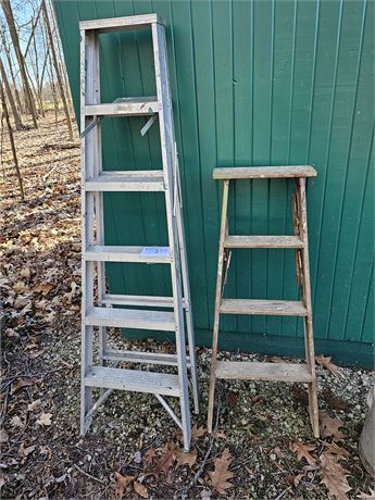 Keller 706 Aluminum Utility Ladder & Wood Ladder