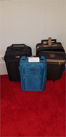 Suitcase Lot- Hampshire & Protocol Sizes & Color Vary