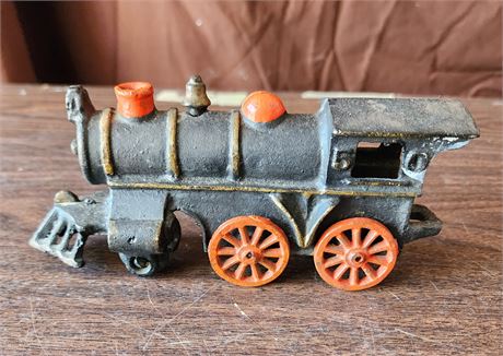 Vintage Cast Iron Train Engine