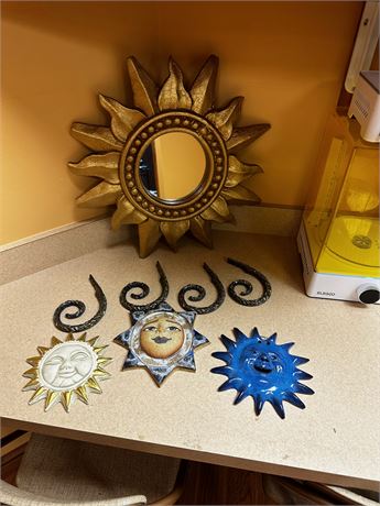 Sun Decor Items