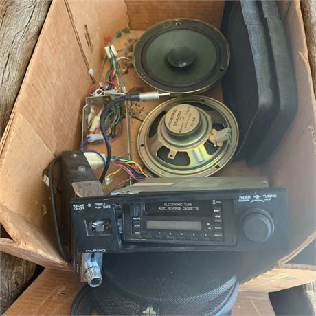 Car/Truck Vintage Stereo Equipment