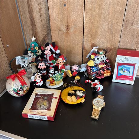 Mickey Mouse Collection including working Mickey Mouse Watch