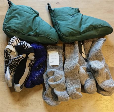 Mens Socks - Wool, Slip Resistant, Warming (7 Pairs Total)