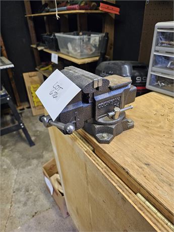 Columbian D4 Table Vise