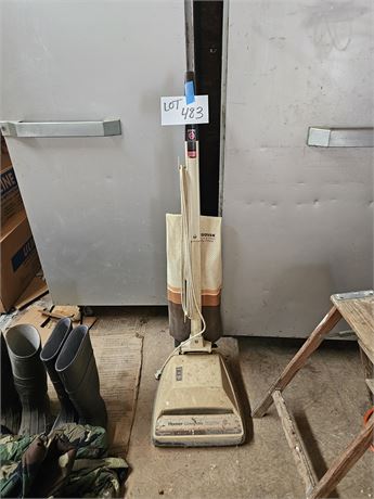 Hoover Upright Sweeper