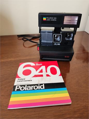 Vintage Polaroid Camera  w/Manual