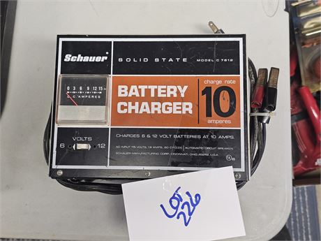 Schauer Model C-7612 10AMP Battery Charger