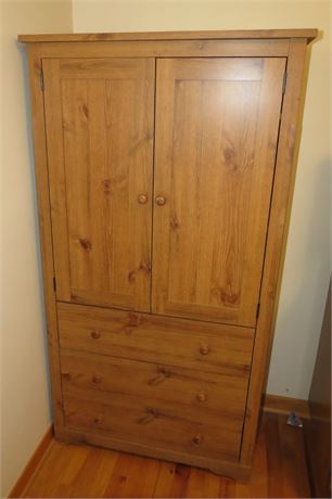 Sauder Armoire