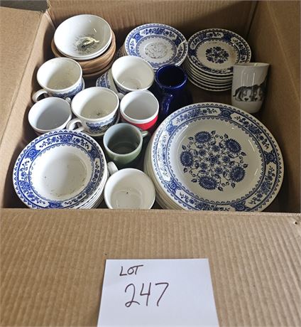 Mixed Kitchen - Royal China "Veridome" Coffee Mugs Fire King Mug & More