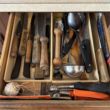 Kitchen Cutlery & Utensil Drawer Cleanout