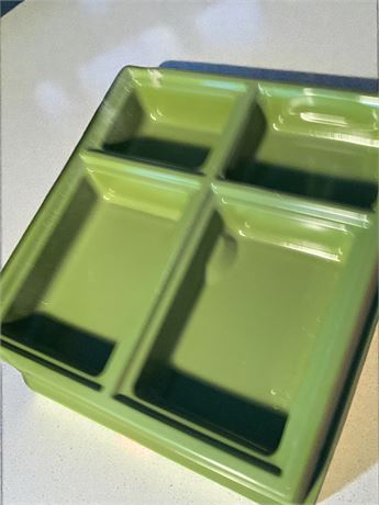 Green/White Plastic Four-Partition Japanese-Style Bento Box Tray Lot