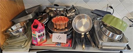 HUGE Mixed Cooking&Baking Lot: Pot/Pans, Cookie Racks, Ecko, Flintware & More
