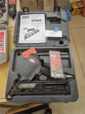 Senco SFN40 15Gauge 2-1/2" Angled Finish Nailer