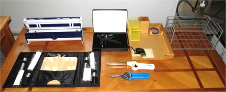 Mixed Lot: Cheese Lot, Wine Opener, Etc