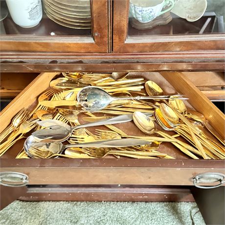 Drawerful of McGraw Florentine 24k Gold Electroplate Flatware