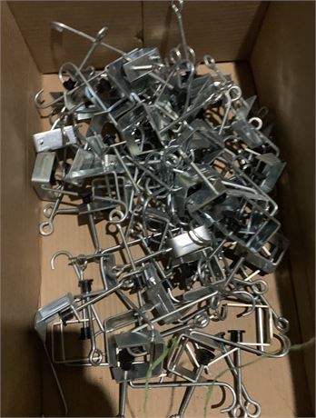 Metal Slatwall/Grid Panel Retail Display Hooks/Hangers Lot (1 Box)