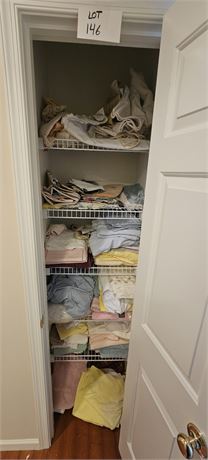 Closet Cleanout- Bath Towels, Hand Towels, Wash Cloths, Sheets, Linens & More