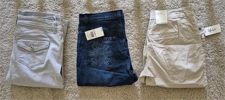 Women's Capris