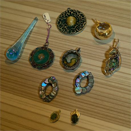 Pendants - Hand-Blown Glass Teardrop, Antique Chinese China Asian Mesh Pendant