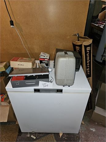 Keystone & Wards 664 Projectors, Screen, Slide Viewer, Negatives & More