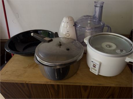 Small Appliance and Pressure cooker lot