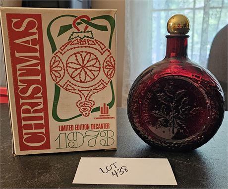 Wheaton Limited Edition 1973 3in Series Ruby Christmas Holly