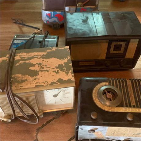Constellation Bakelite Tube Radio Silvertone Candy Cane, Zenith & More
