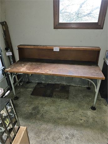 Heavy Duty Work Bench