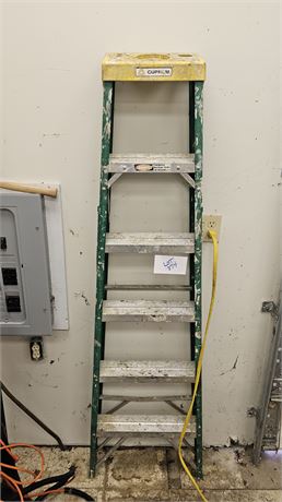 Cuprum Fiberglass 5ft Ladder