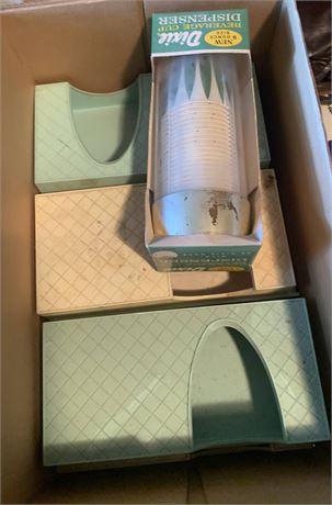 MCM Long Plastic Tissue Box Covers/Holders & Dixie Cup Dispenser W/Cups