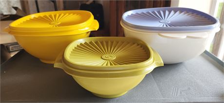 Vintage Tupperware Bowls