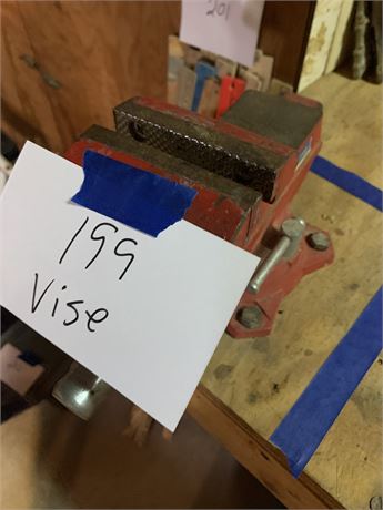 Wilton Vise Bench Mount